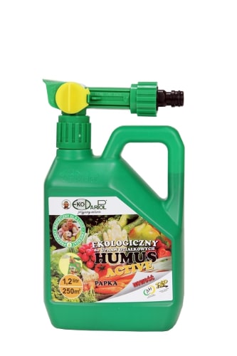 Humus Active Uniwersalny Papka 5,0LHumus Active jest przeznaczony do wszystkich upraw działkowych i przydomowych oraz wszelkich roślin w uprawach wielkotowarowych, polowych, sadowniczych i pod osłonami, jak również w parkach i terenach zieleni. Humus Active zastosowany doglebowo istotnie zwiększa jej pojemność wodną i sorpcyjną. Pielęgnując rośliny wyłącznie Humusem Active zmniejszamy ryzyko chorób cywilizacyjnych.Stosowanie:Dokładnie jak Humus Active Uniwersalny Papka 0,5L