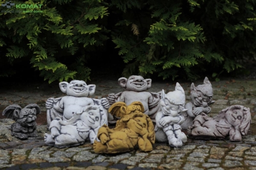 Rzeźby ogrodowe postacie bajkowe śląskie