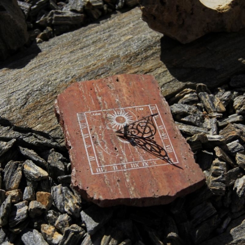 Rzeźba zegar słoneczny śląskie